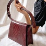Жени кроко тъмно бордо Alohas meridiem croco - кафява кожена чанта NVPD1167