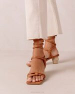 Жени тен Alohas креативни - кафяви кожени сандали NVPD583